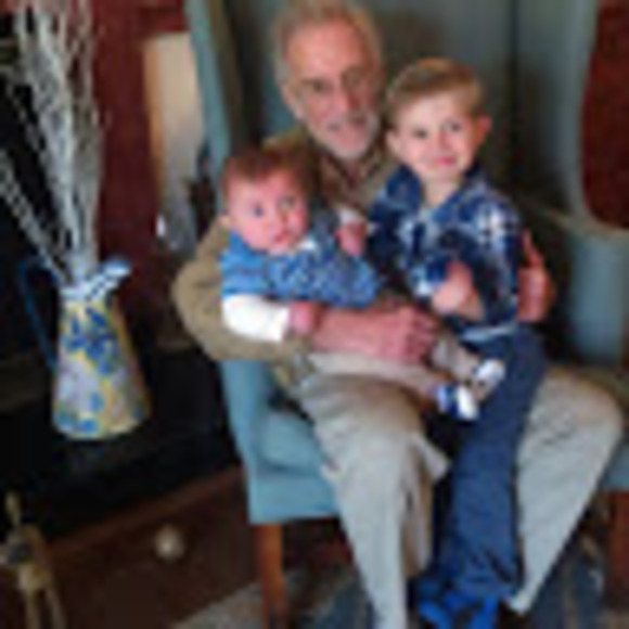 Meet your Posher, Phyllis - Picture 1 of 1